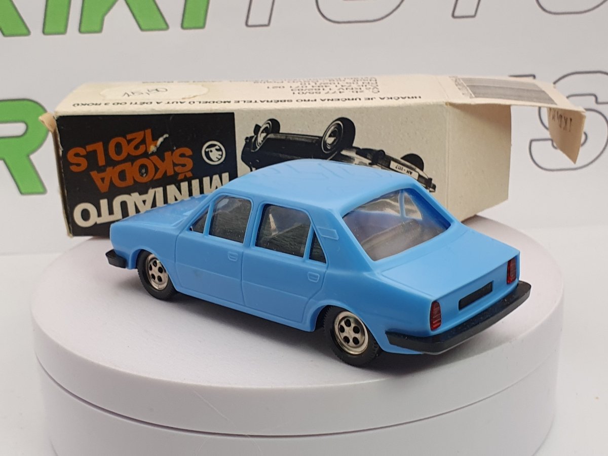 Skoda 120 LS KDN 1/43 Azzurro 1976 - RikiToys - KDN