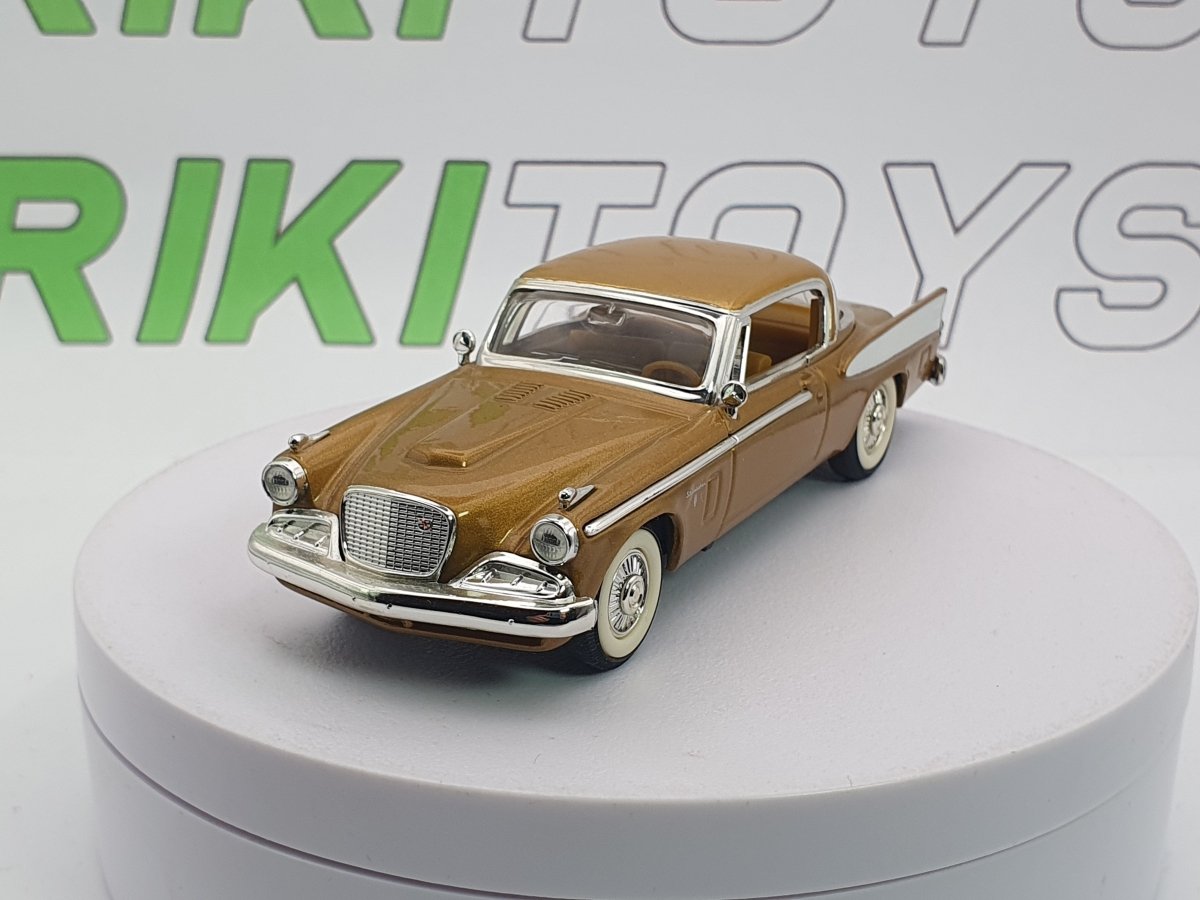 StudeBacker Golden Hawk Road Signature 1/43 Oro 1958 - RikiToys - Road Signature