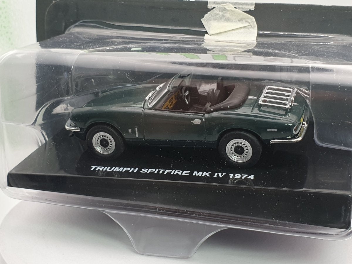Triumph Spitfire MK IV Edicola 1/43 Verde 1974 - RikiToys - Edicola