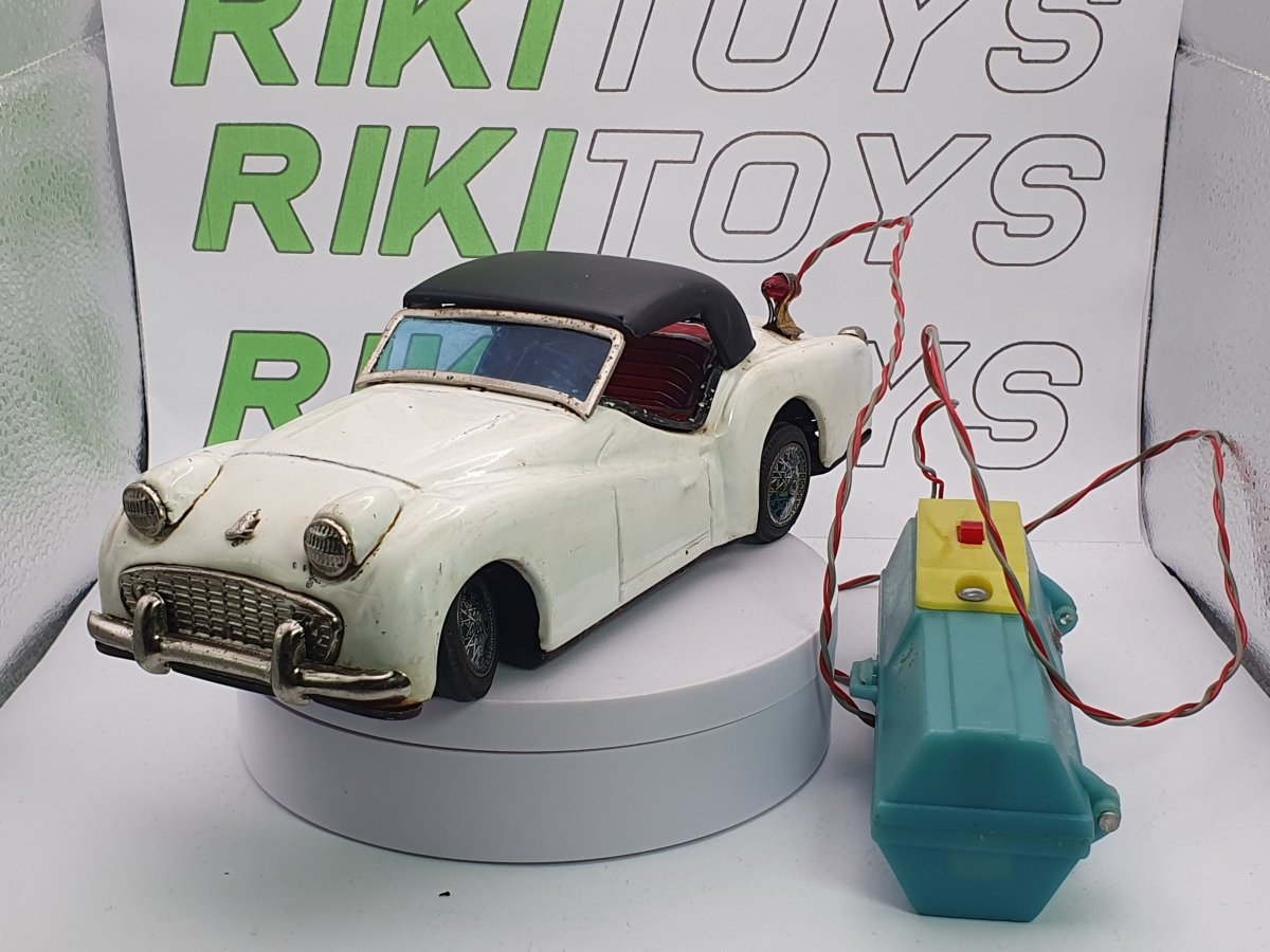 Triumph TR3 Bandai 1/20 Bianco 1959 - RikiToys - Bandai