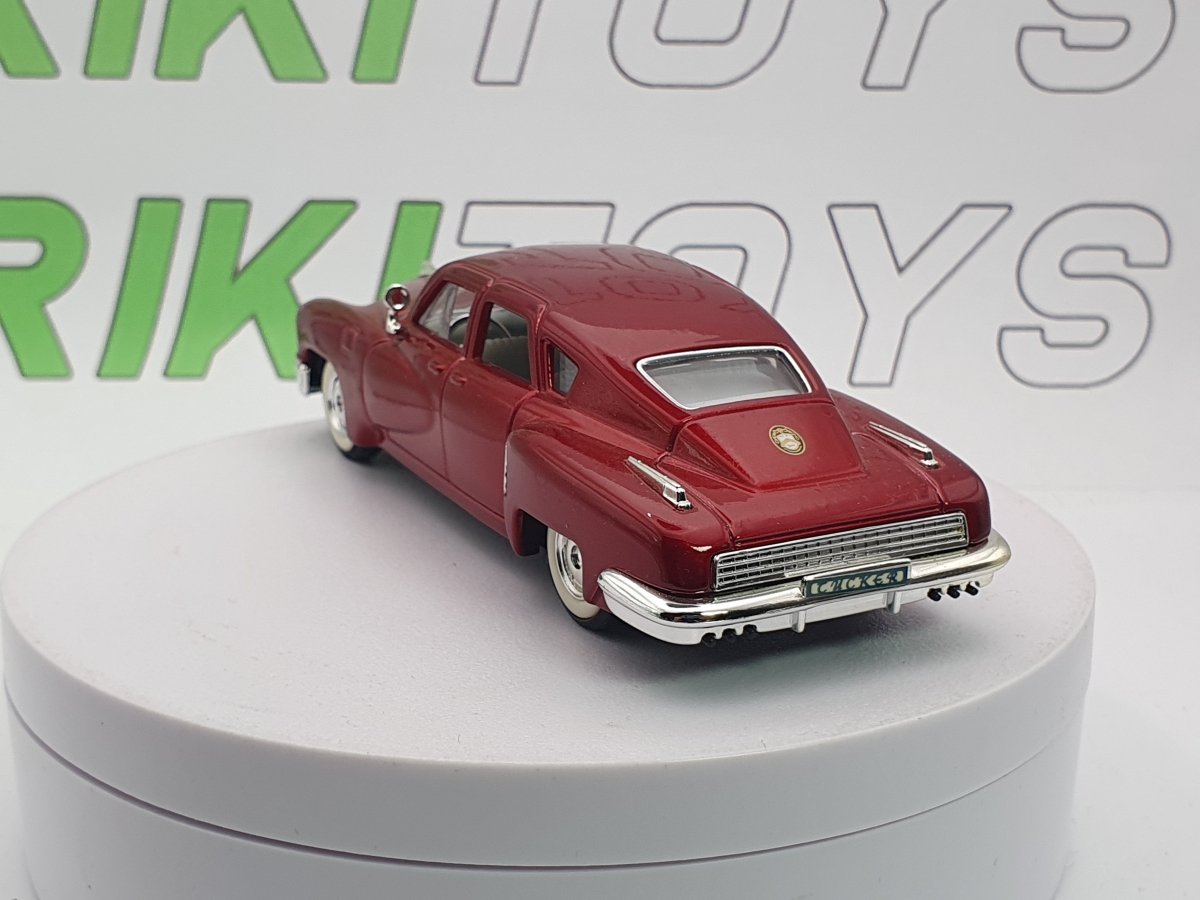 Tucker Tucker Road Signature 1/43 Rosso 1948 - RikiToys - Road Signature