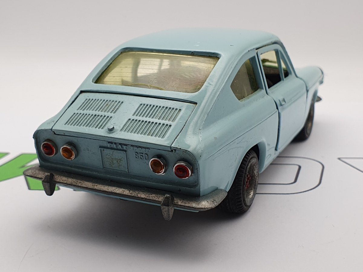Fiat 850 Sport Coupè Nacoral 1/24 - RikiToys - Nacoral#