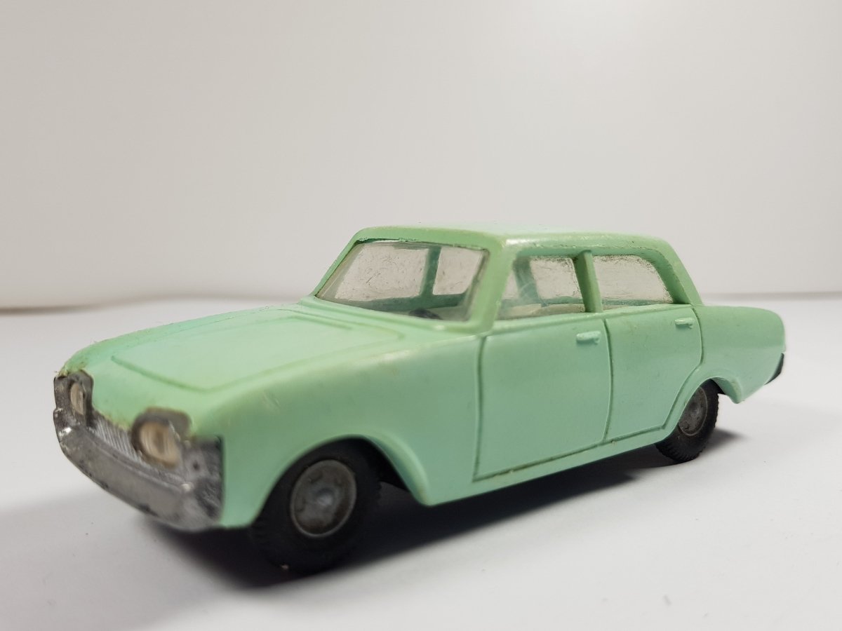 Ford Taunus 17 m Politoys PL 1/41 - RikiToys - Politoys PL#