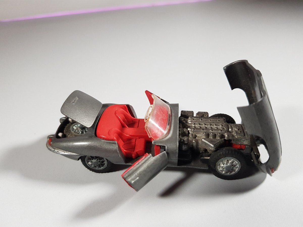 Jaguar E Spyder Tekno 1/43 - RikiToys - Tekno#