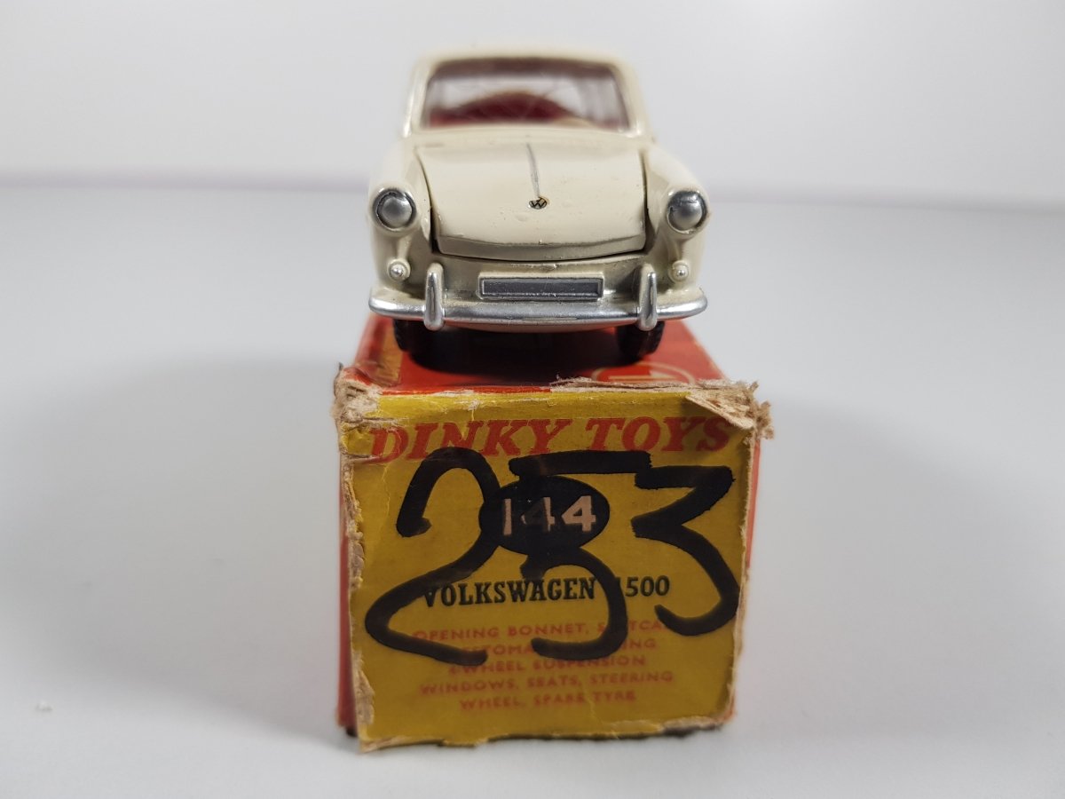 Volkswagen 1500 Berlina n.144 Dinky Toys 1/43 Con Scatola - RikiToys - Dinky Toys#