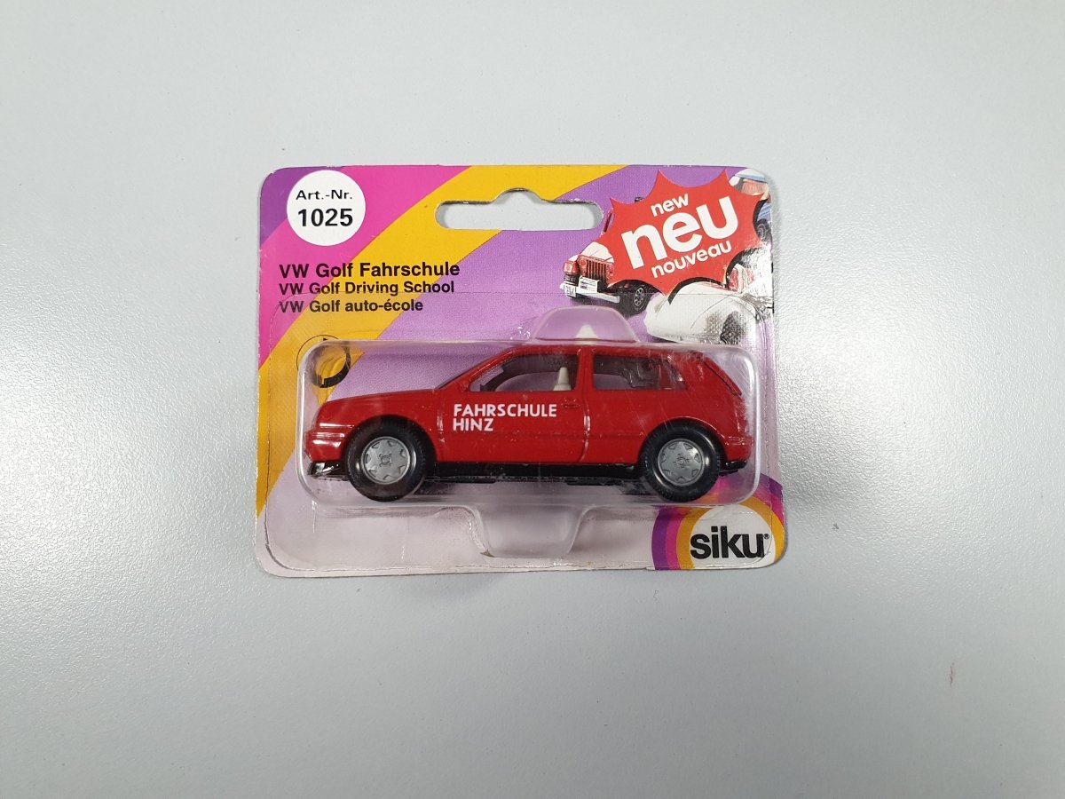 Volkswagen Golf IV GL "Fahrschule Hinz" N°1025 Siku 1/66 Con Scatola - RikiToys - Siku#