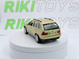 BMW X5 4.4 i Welly 1/41 Oro