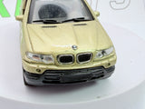 BMW X5 4.4 i Welly 1/41 Oro