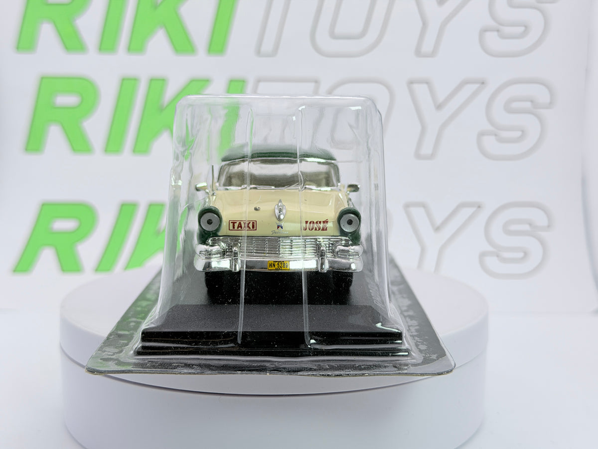 Ford Fairlane Taxi Edicola 1/43 Verde