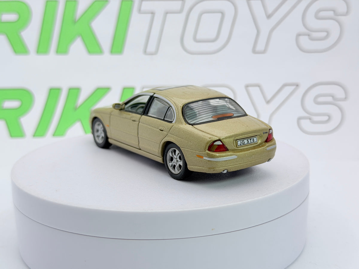 Jaguar S Type Cararama 1/43 Oro