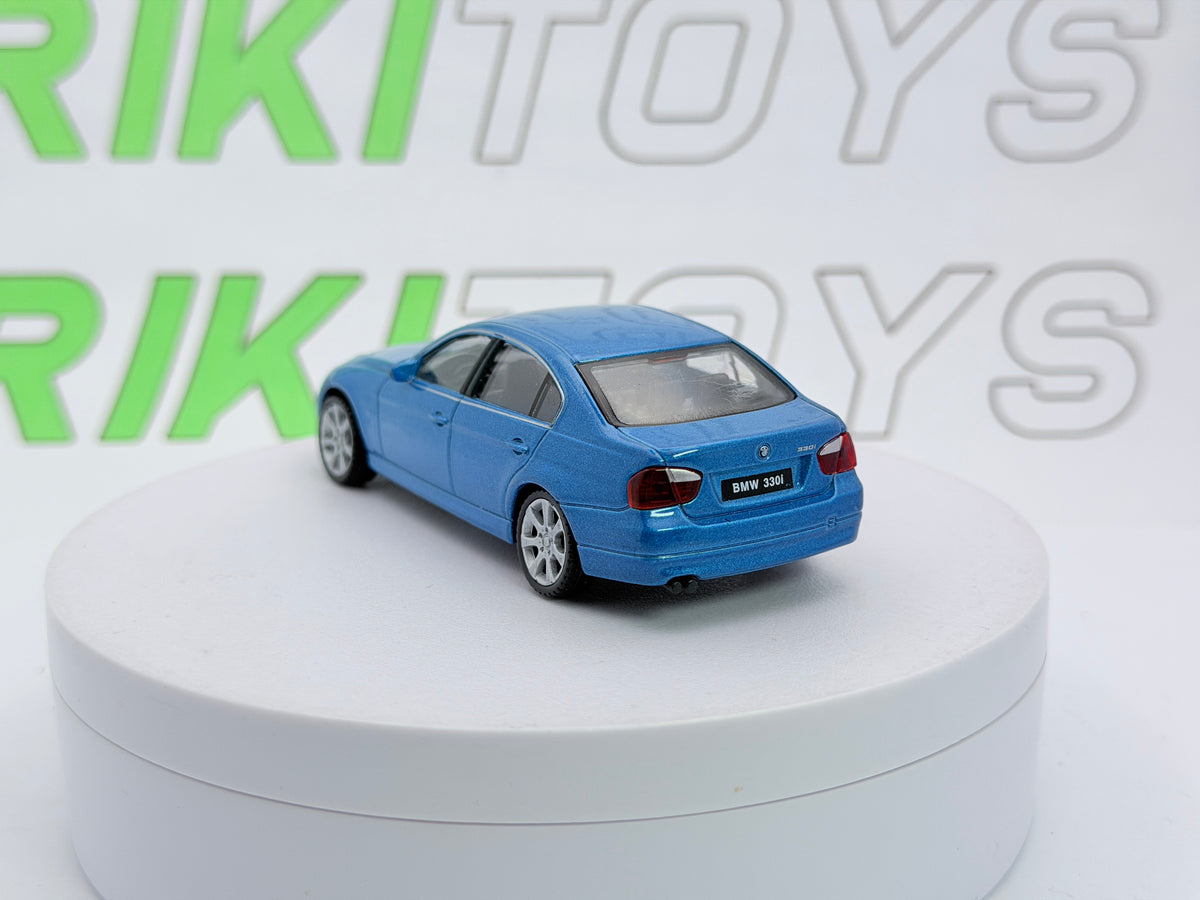 BMW 330i Welly 1/43 Blu