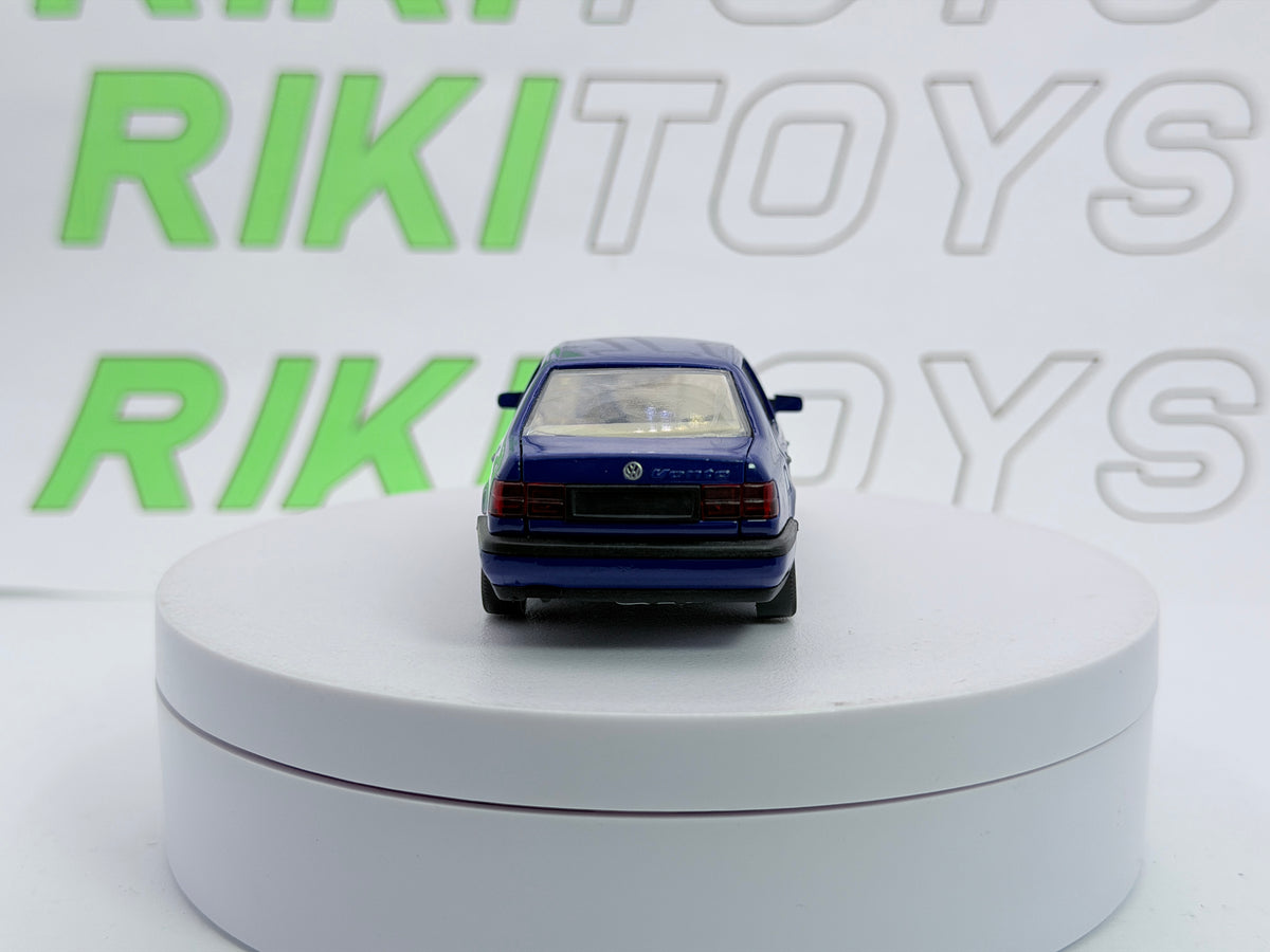 Volkswagen Vento Schabak 1/43 Blu