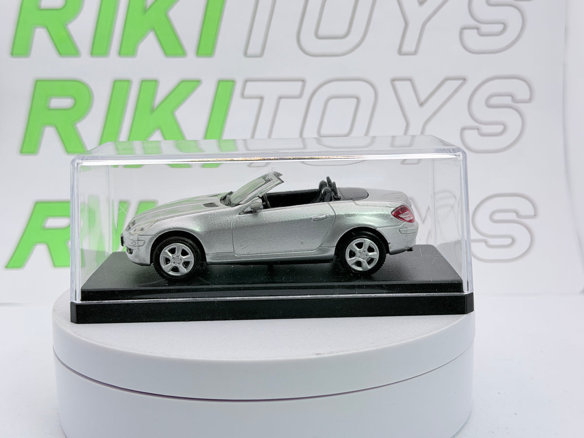 Mercedes Benz SLK 2 New Ray 1/43 Argento