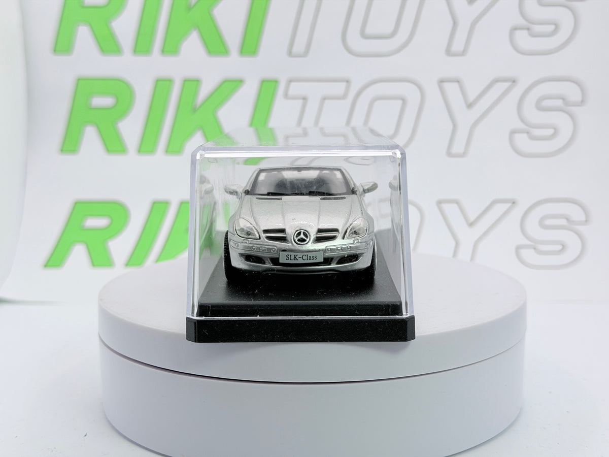 Mercedes Benz SLK 2 New Ray 1/43 Argento