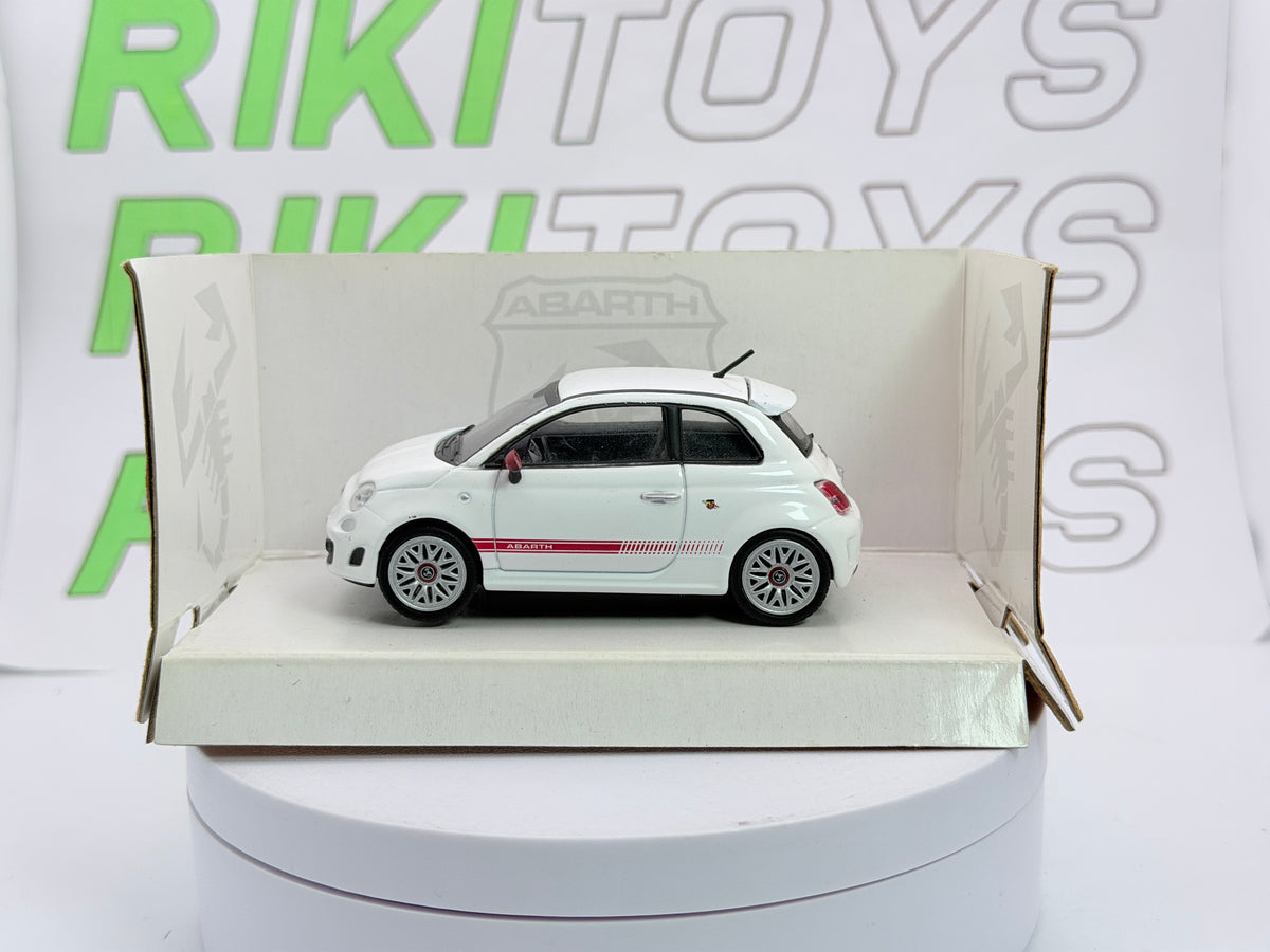 Fiat-Abarth 500 Motorams 1/43 Bianco