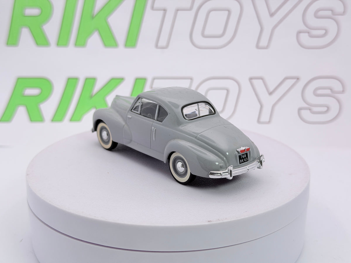 Peugeot 203 Coupé Norev 1/43 Grigio