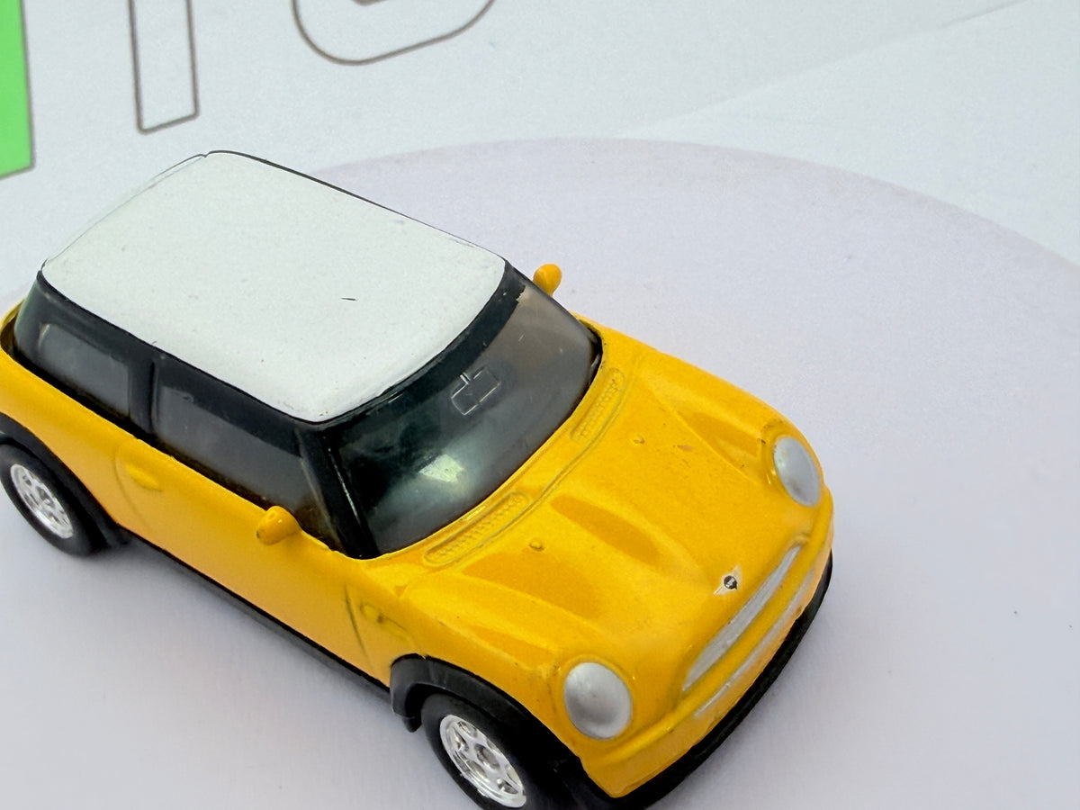 New Mini Cooper Welly  Giallo