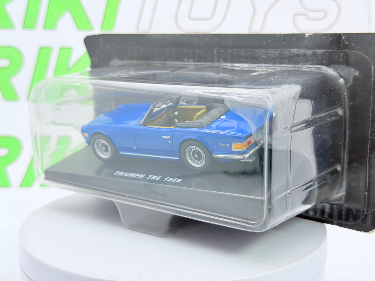 Triumph TR 6 Edicola 1/43 Blu