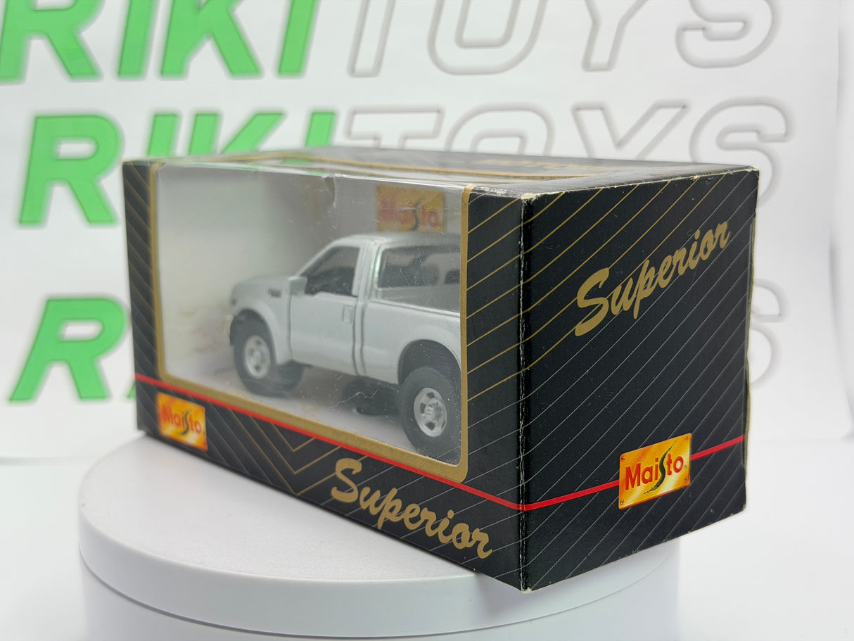 Chevrolet F 350 4x4 Maisto 1/45 Argento