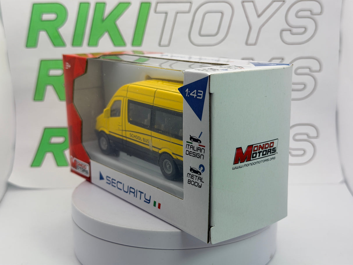Mercedes Benz Sprinter Minibus Mondo Motors 1/45 Giallo