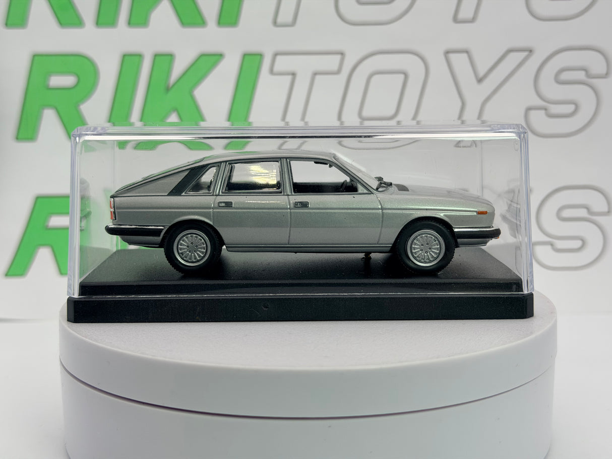 Lancia Gamma berlina Norev 1/43 Argento 1980