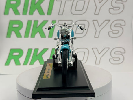 Honda VT 1100 C 2 Maisto 1/18 Celeste 1995