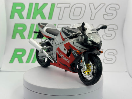 Suzuki GSX R New Ray  Argento 1985