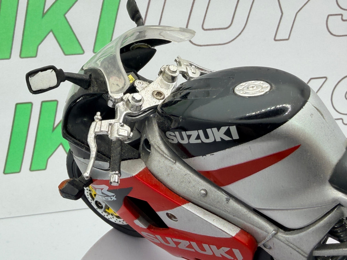 Suzuki GSX R New Ray  Argento 1985