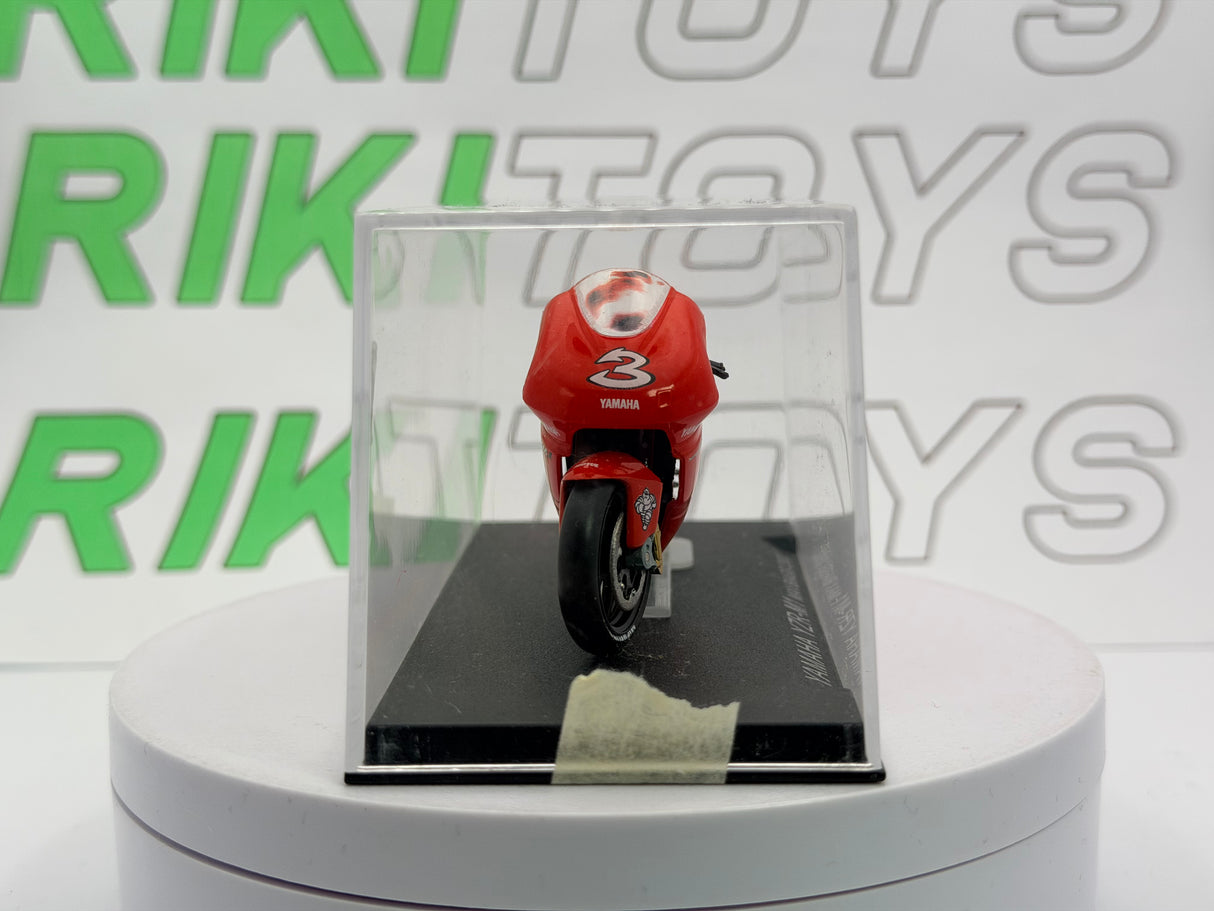 Yamaha YZR-M1 Edicola 1/24 Rosso 2002