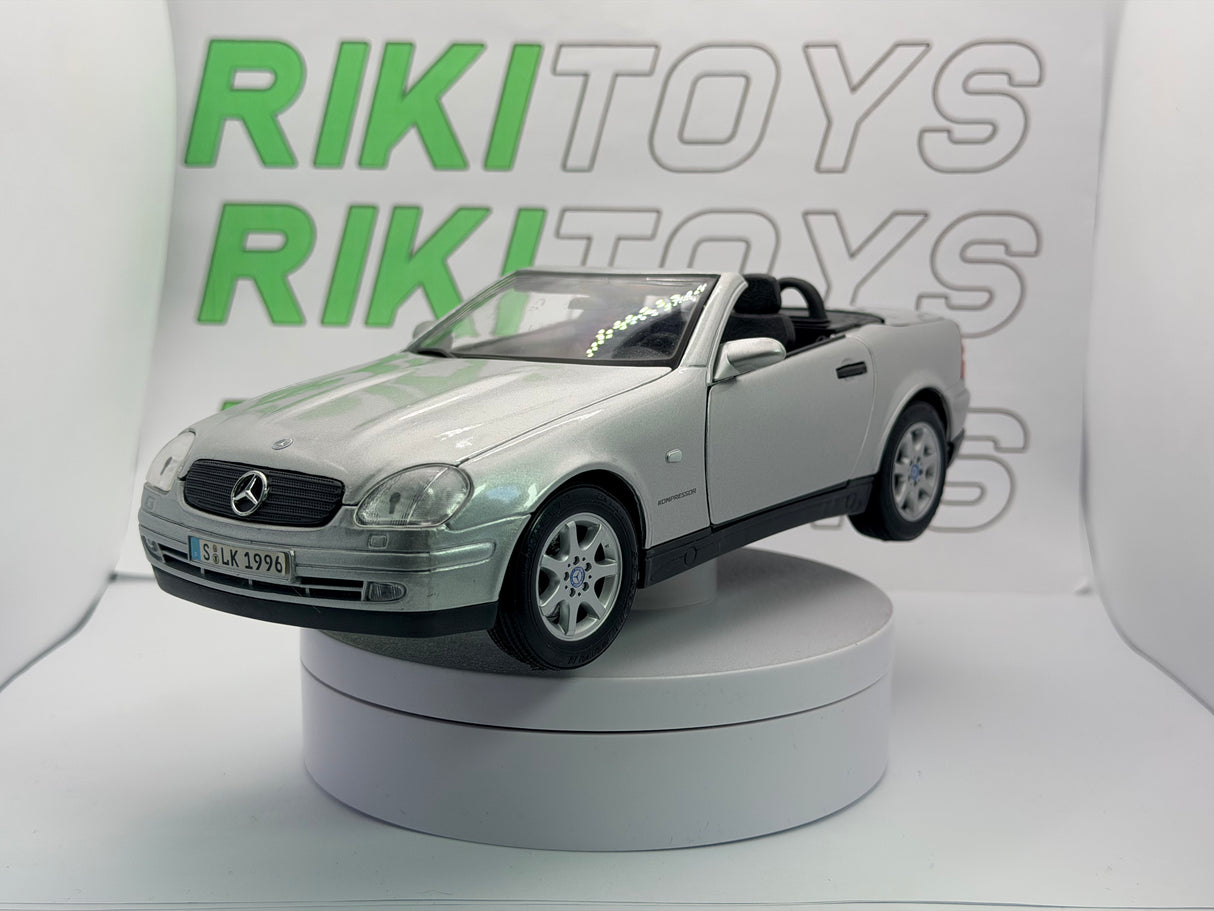 Mercedes Benz SLK 230 K Maisto 1/18 Argento 1996