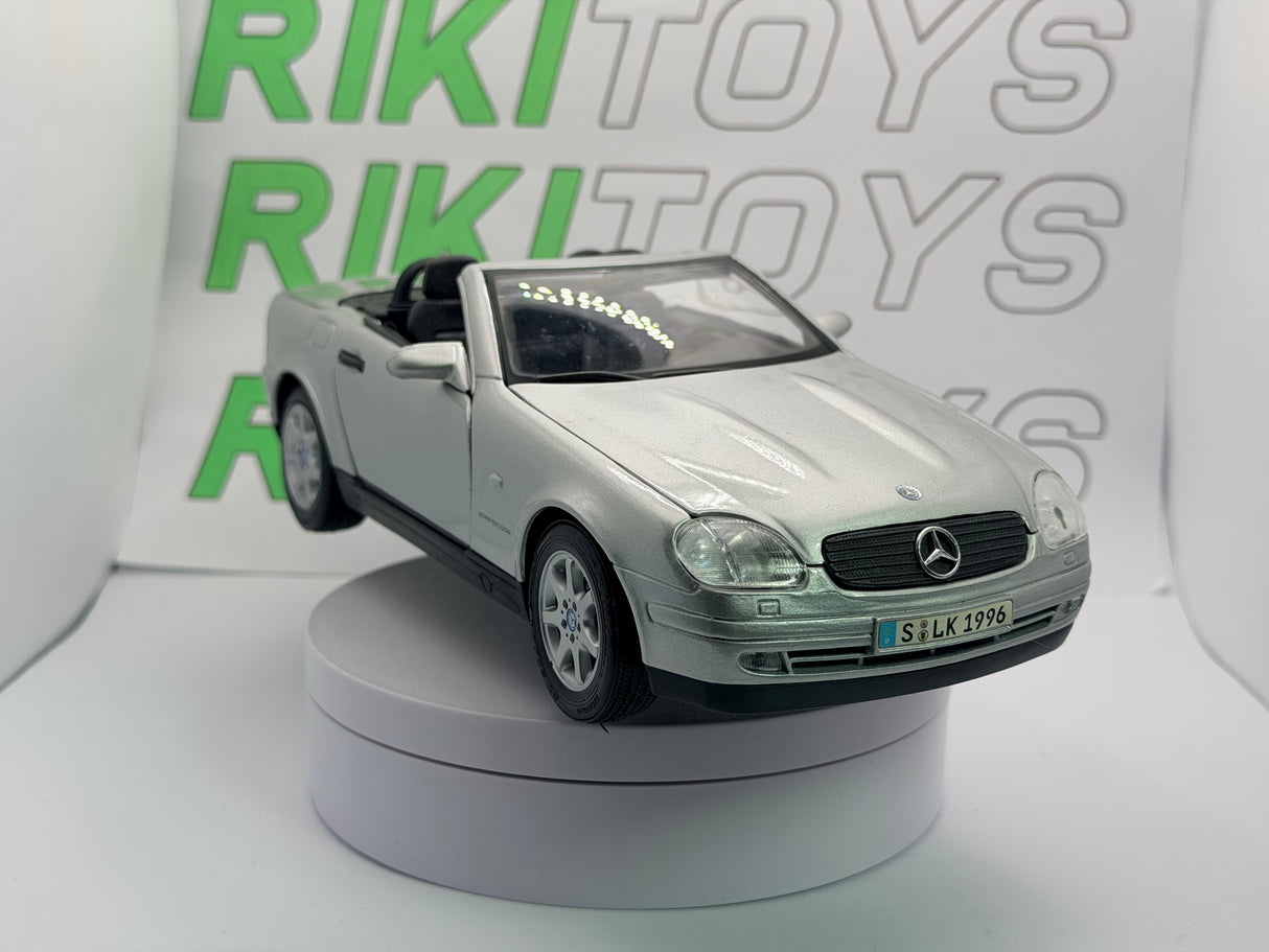 Mercedes Benz SLK 230 K Maisto 1/18 Argento 1996