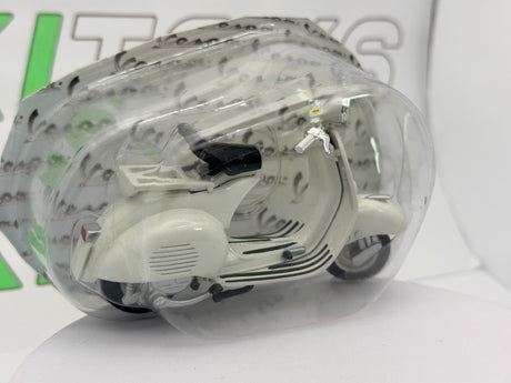 Piaggio Vespa 150 Maisto 1/24 Bianco 1955