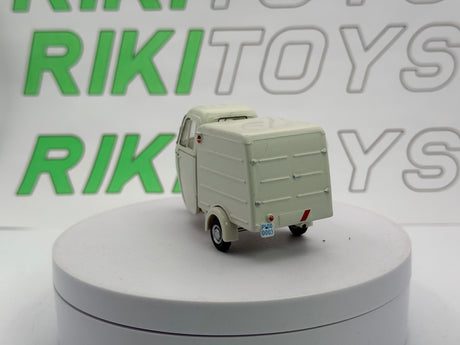 Piaggio Ape Italeri 1/32 Bianco