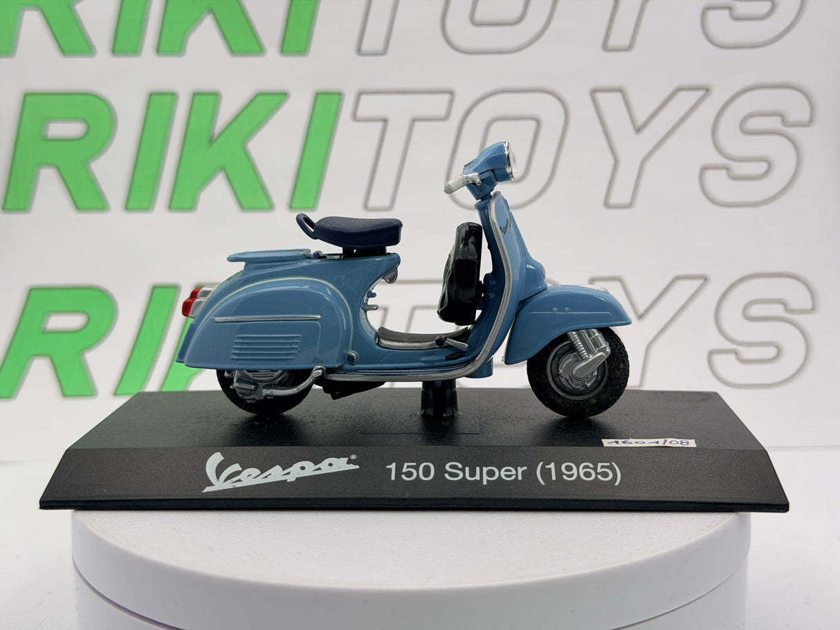 Piaggio Vespa 150 Super Maisto 1/24 Azzurro 1965