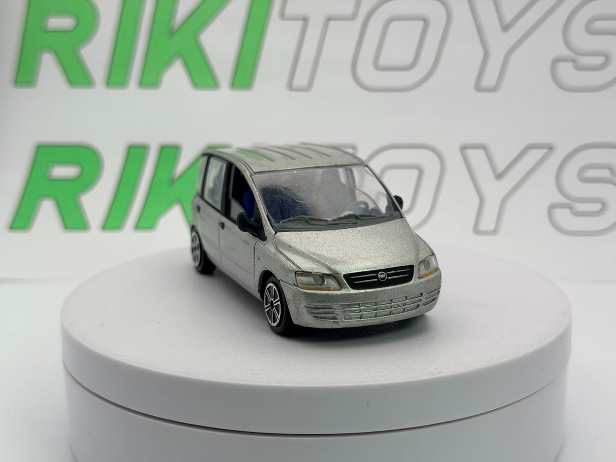 Fiat Multipla Restyling Majorette 1/43 Argento 2006