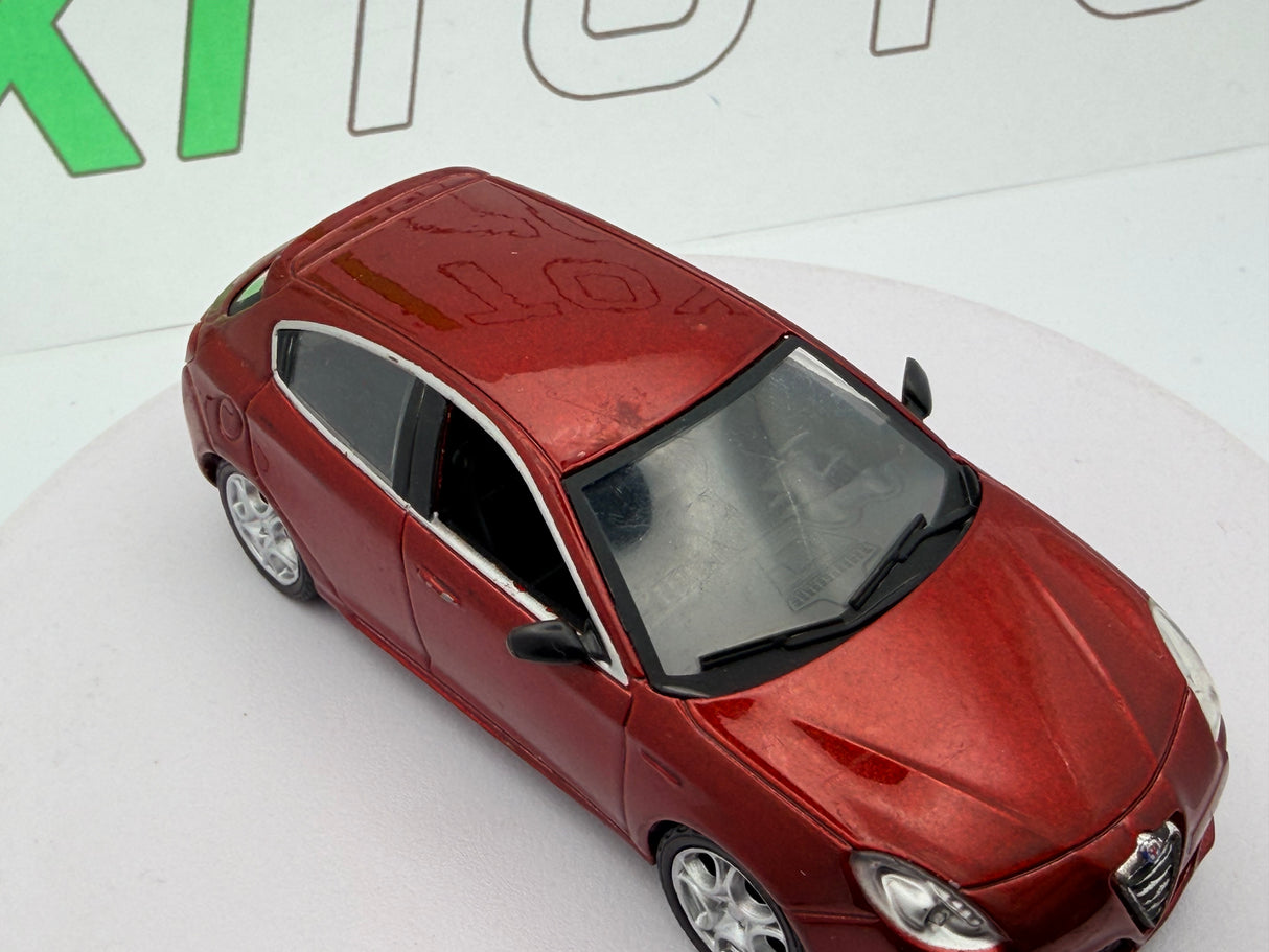 Alfa Romeo Giulietta Norev 1/43 Rosso Metallizato 2009