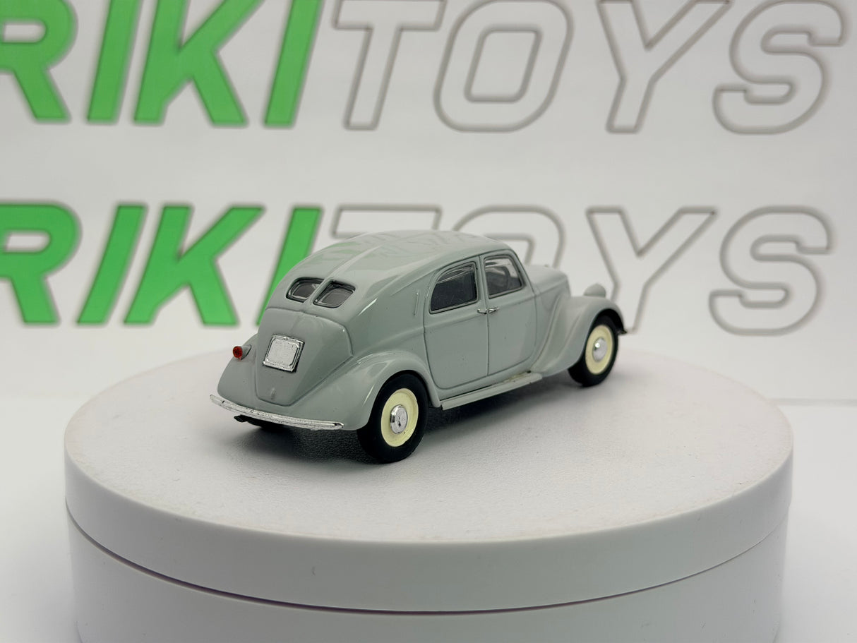 Lancia Aprilia Norev 1/43 Grigio chiaro 1937