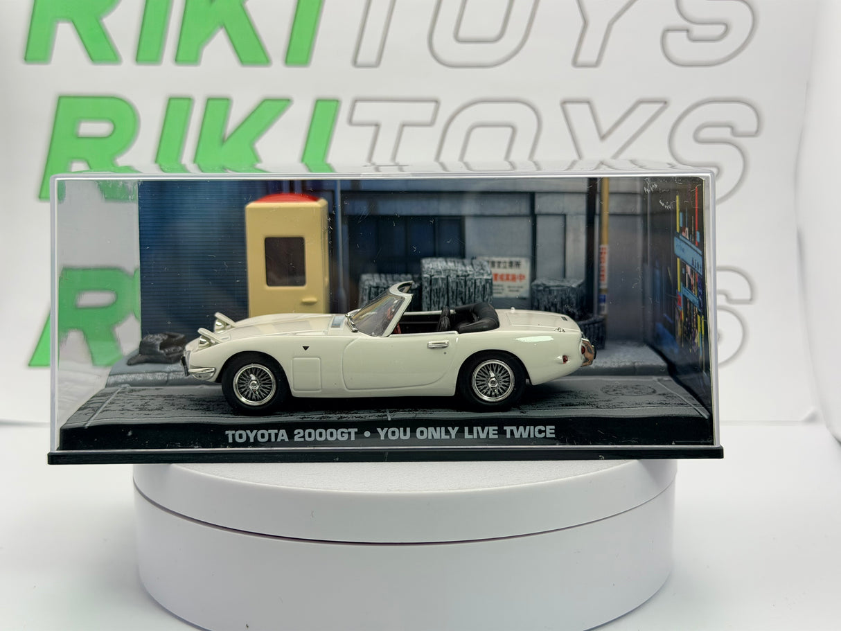 Toyota 200 GT Edicola 1/43 Bianco 1967