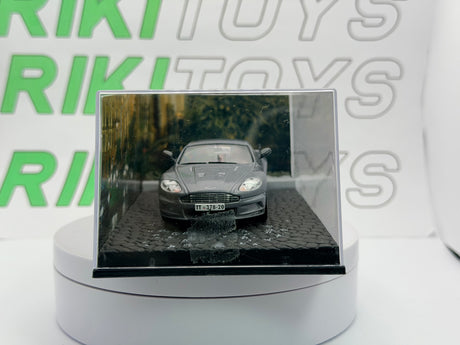 Aston Martin DB S Edicola 1/43 Grigio metallizzato 2007