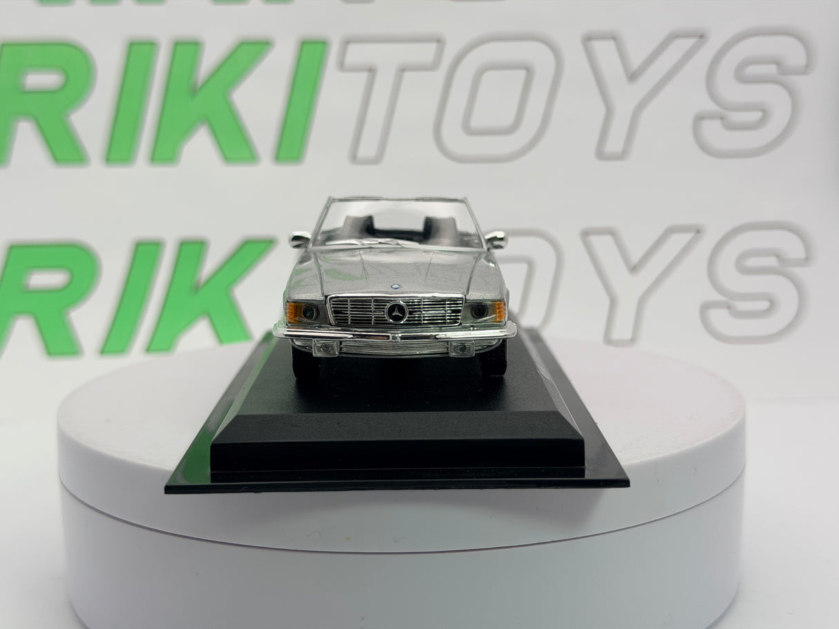 Mercedes benz 350 SL Edicola 1/43 Argento 1976