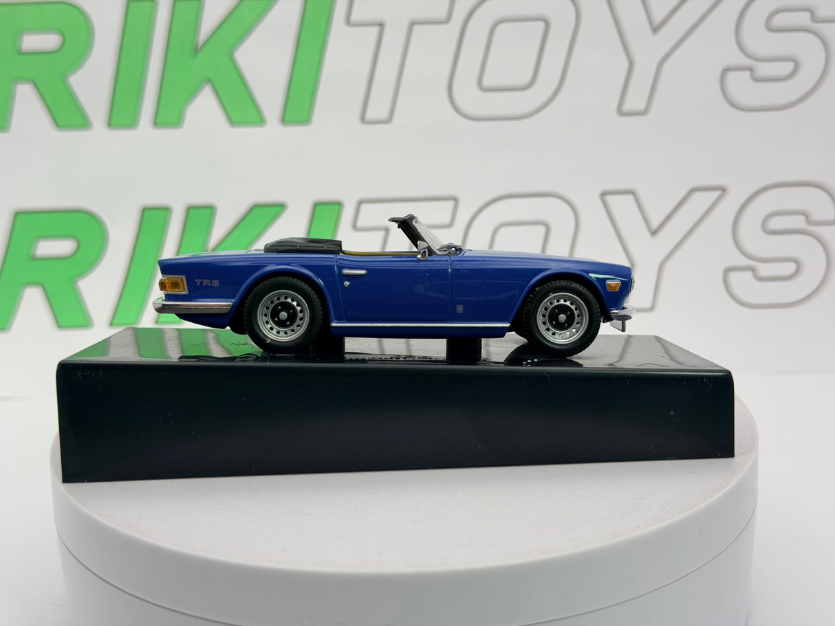 Triumph TR 6 Edicola 1/43 Blu 1969