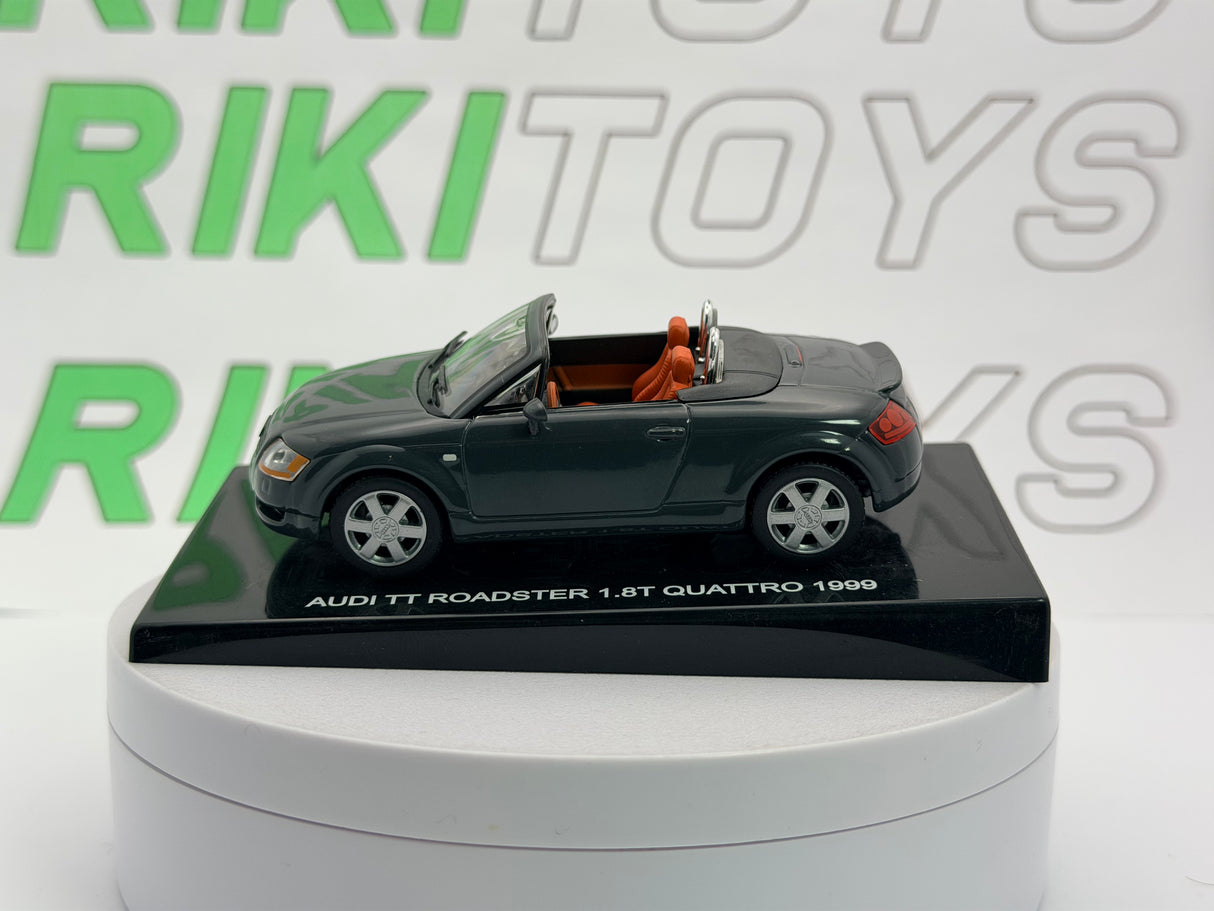 Audi TT Roadster Edicola 1/43 Grigio 1999