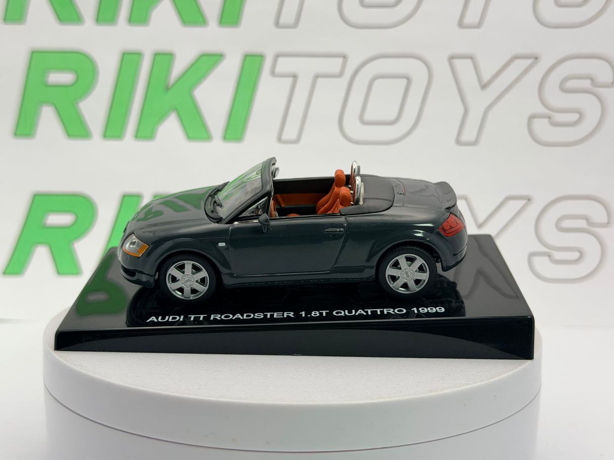 Audi TT Roadster Edicola 1/43 Grigio 1999