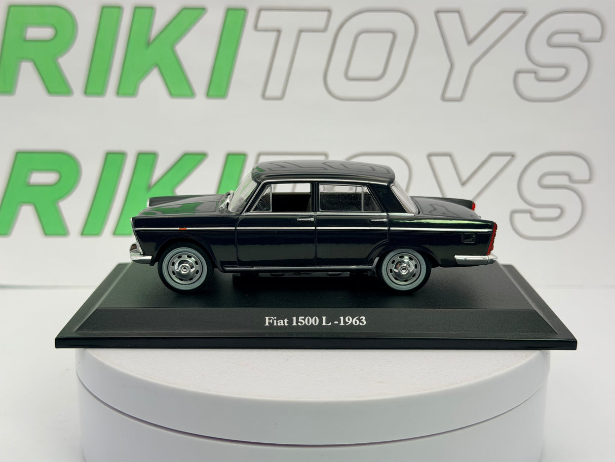 Fiat 1500 L Norev 1/43 Blu scuro 1963