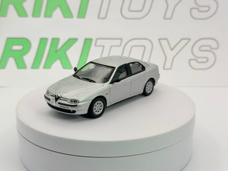 Alfa Romeo 156 berlina Solido 1/43 Grigio metallizzato 1997 - RikiToys - Solido