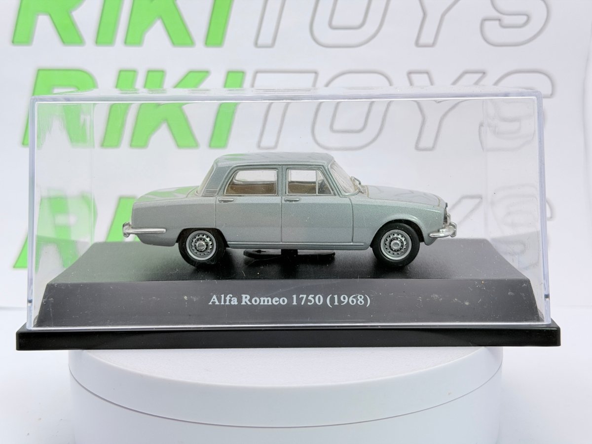 Alfa Romeo 1750 Berlina Starline 1/43 Azzurro 1968 - RikiToys - Starline