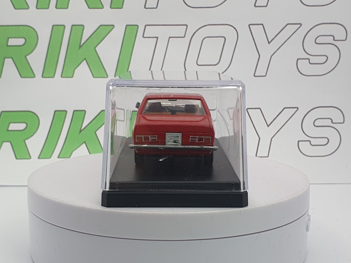 Alfa Romeo Alfetta berlina 1600 Edicola 1/43 Rosso 1974 - RikiToys - Edicola