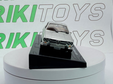Alfa Romeo Alfetta GTV 2000 Edicola 1/43 Argento - RikiToys - Edicola