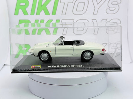 Alfa Romeo Duetto Osso Burago 1/32 Bianco 1966 - RikiToys - Burago
