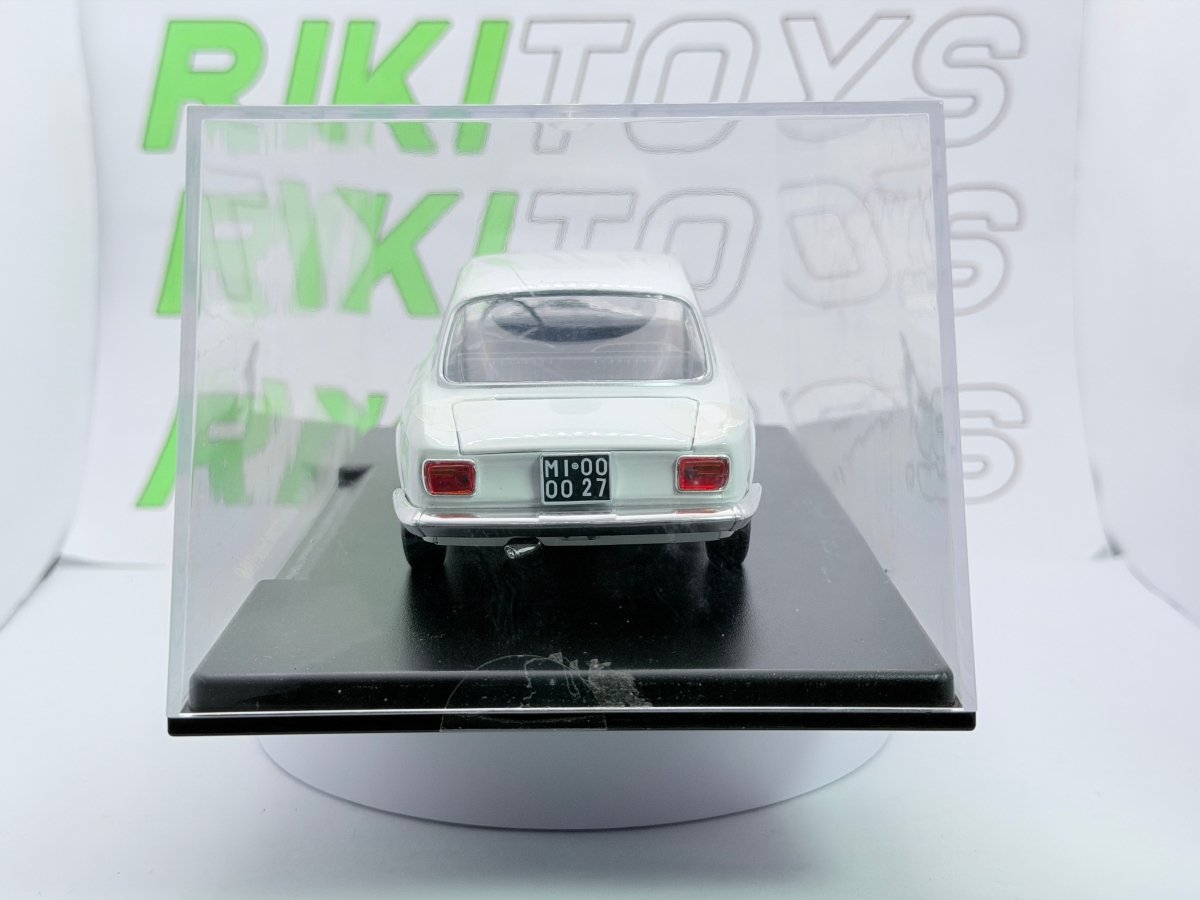 Alfa Romeo Giulia GT Junior Leo Models 1/24 Bianco - RikiToys - Leo Models